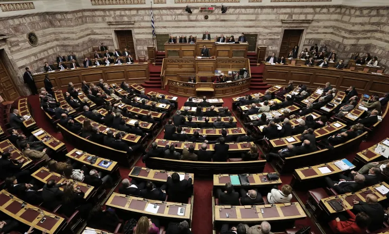 Σαν σήμερα (12/2) το 2012: Ψηφίζεται το δεύτερο «μνημόνιο» από τη Βουλή
