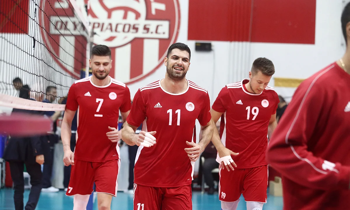 Ολυμπιακός - Παναθηναϊκός: Σερβίς μετά από τρία τέταρτα