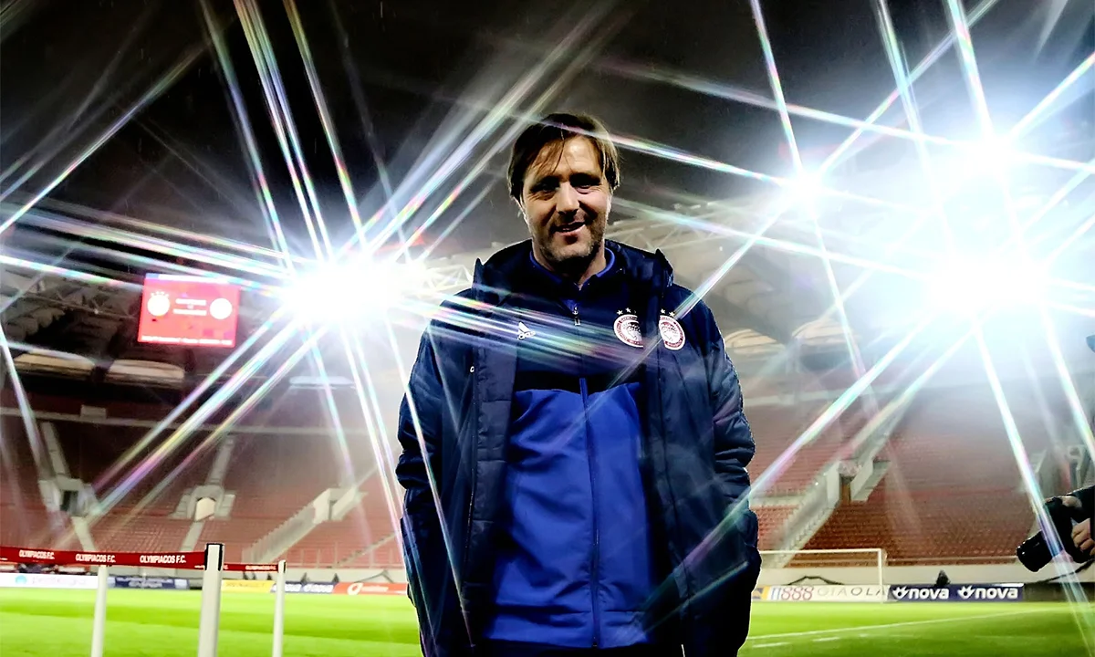 Μαρτίνς: «Σκέφτομαι μόνο το πρωτάθλημα-Ποιος δεν θα ήθελε Αγγλία;»