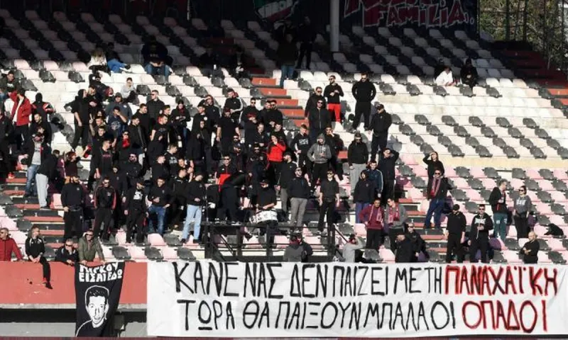 Οργανωμένοι οπαδοί Παναχαϊκής: «Καλογερόπουλε είσαι επικίνδυνα άσχετος»