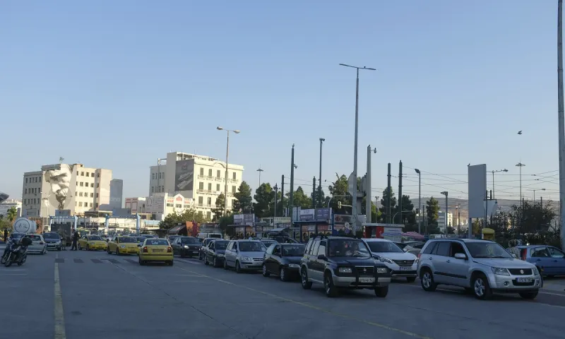 Αθήνα: Κλειστοί δρόμοι και κυκλοφοριακές ρυθμίσεις το Σαββατοκύριακο