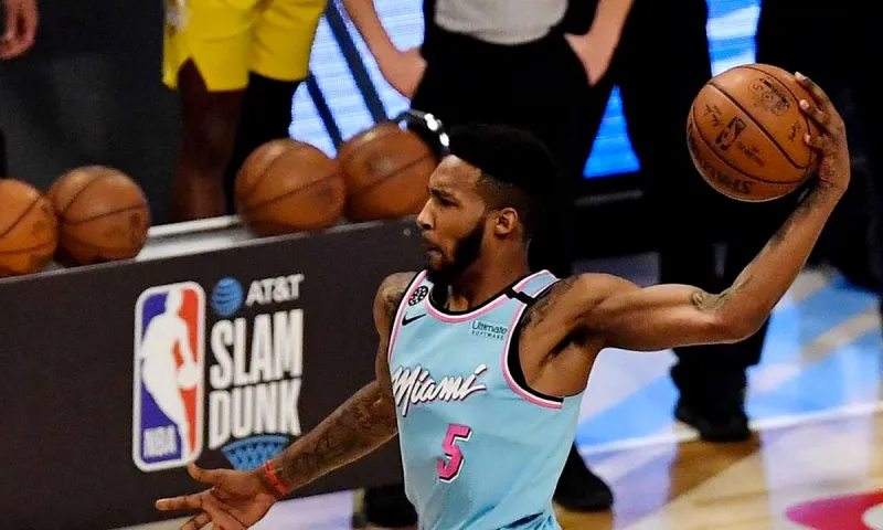 NBA All Star Game 2020: Επικός διαγωνισμός καρφωμάτων με νικητή τον Ντέρικ Τζόουνς! (vids)