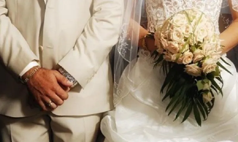 Πότε καθιερώθηκε ο πολιτικός γάμος στην Ελλάδα