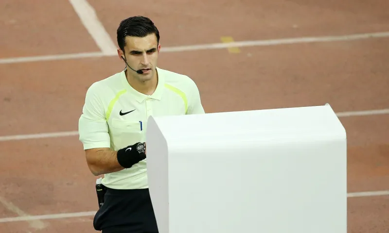 «Γλάστρα» ο Κουμπαράκης στο Άρης – ΑΕΚ