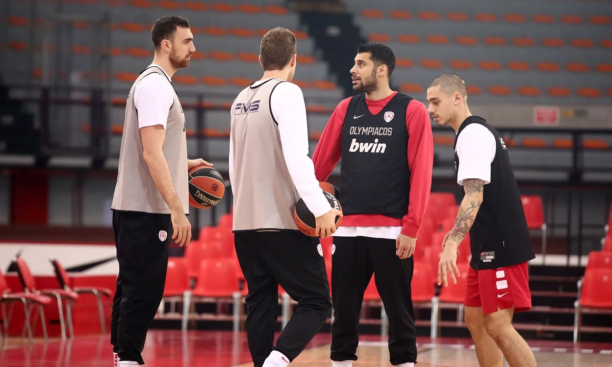 Ολυμπιακός: Μπορεί να παίξει ακόμα και με 8 παίκτες