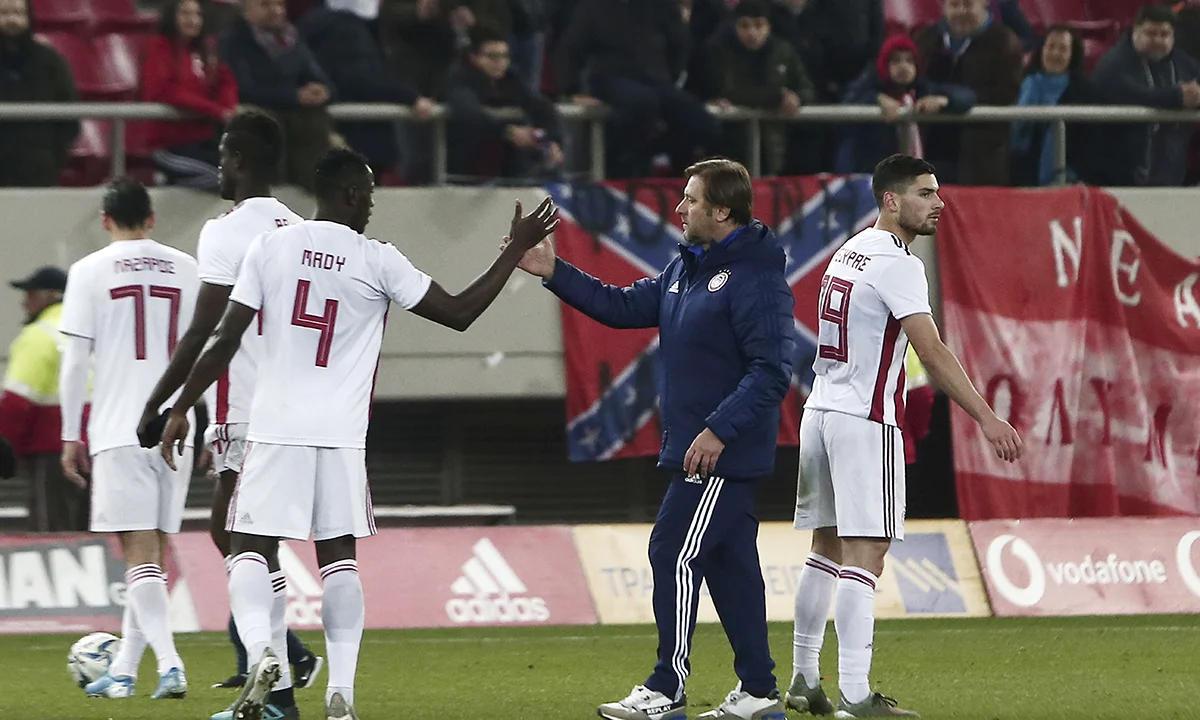 Ολυμπιακός - Άρσεναλ: Επικράτησε το 4-3-3