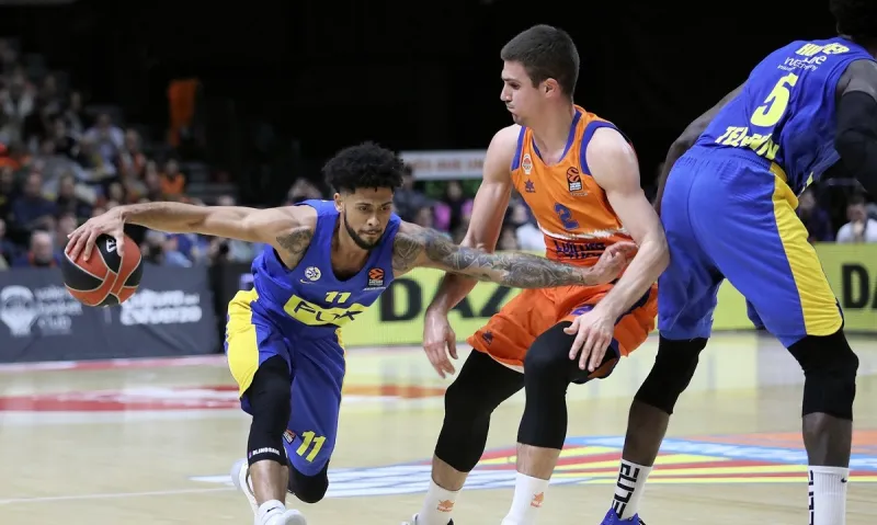 Βαλένθια – Μακάμπι 82-85: Ο Ντόρσεϊ την οδηγεί στο πλεονέκτημα! (vid)