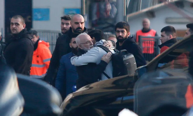 ΠΑΟΚ - Ολυμπιακός: Με Σαββίδη και Πρίγιοβιτς στην Τούμπα (vid)