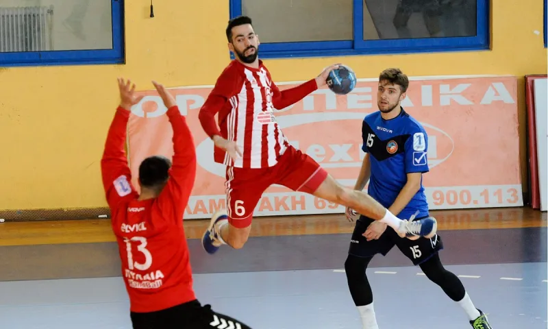 Έπιασε την ΑΕΚ ο Ολυμπιακός