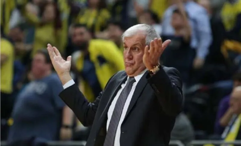 Σούπερ Όγκαστ, «σκότωσε» τη Φενέρ - «Κράξιμο» σε Ζοτς, Σλούκα από τους οπαδούς! (vid)