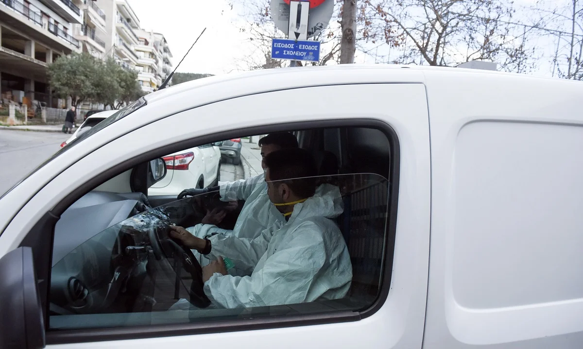 Κορονοϊός: Σύζυγος επιχειρηματία και εφοπλιστή το 3ο θύμα