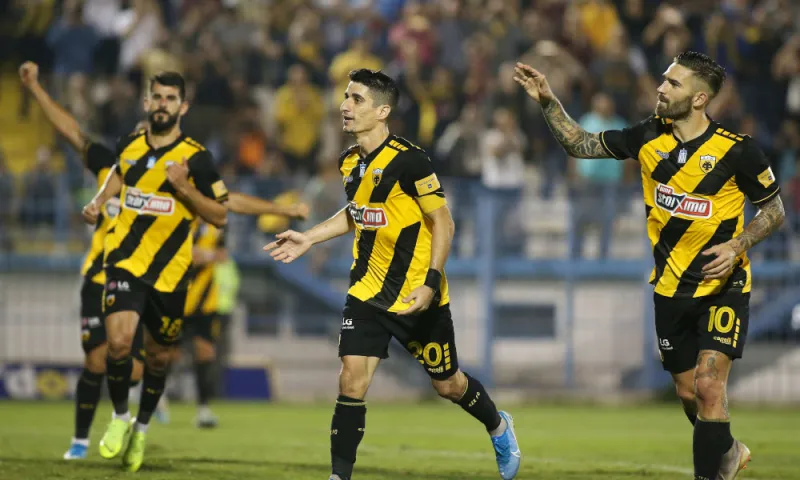 Μάνταλος: Οι απαντήσεις του στο γήπεδο (vid)