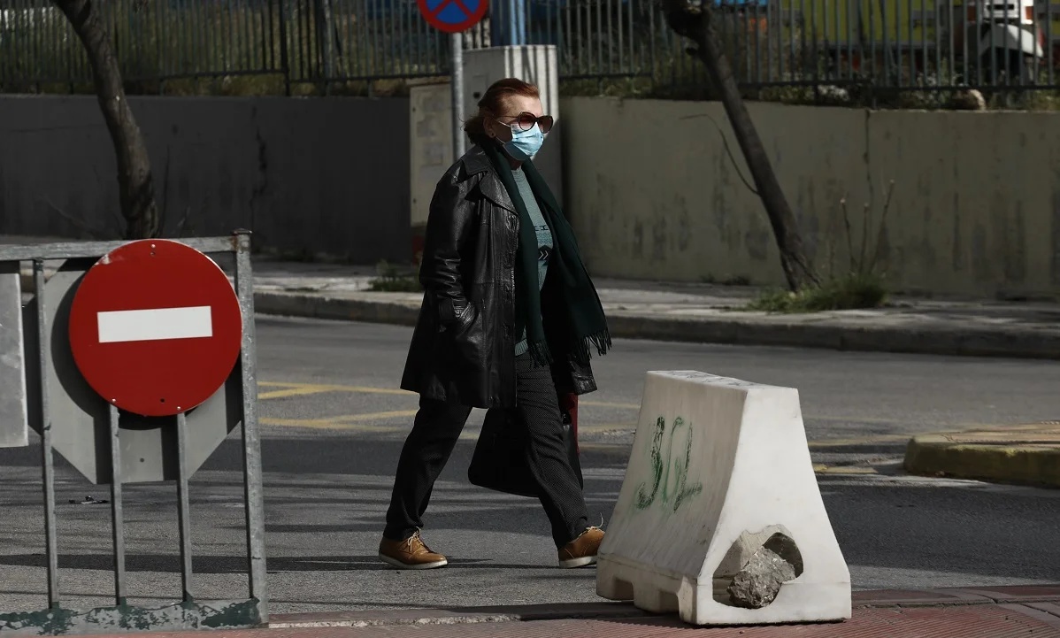 Κορονοϊός: Ιχνηλατείται η πορεία των νοσούντων (vids)