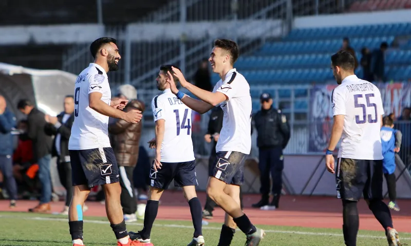 Football League: Άλωσαν την Ιεράπετρα τα Τρίκαλα