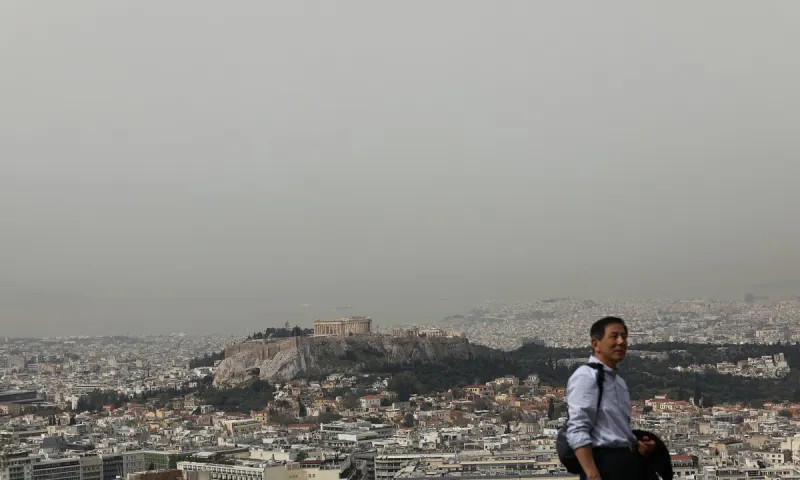Καιρός 9/3: Βροχές και αφρικανική σκόνη