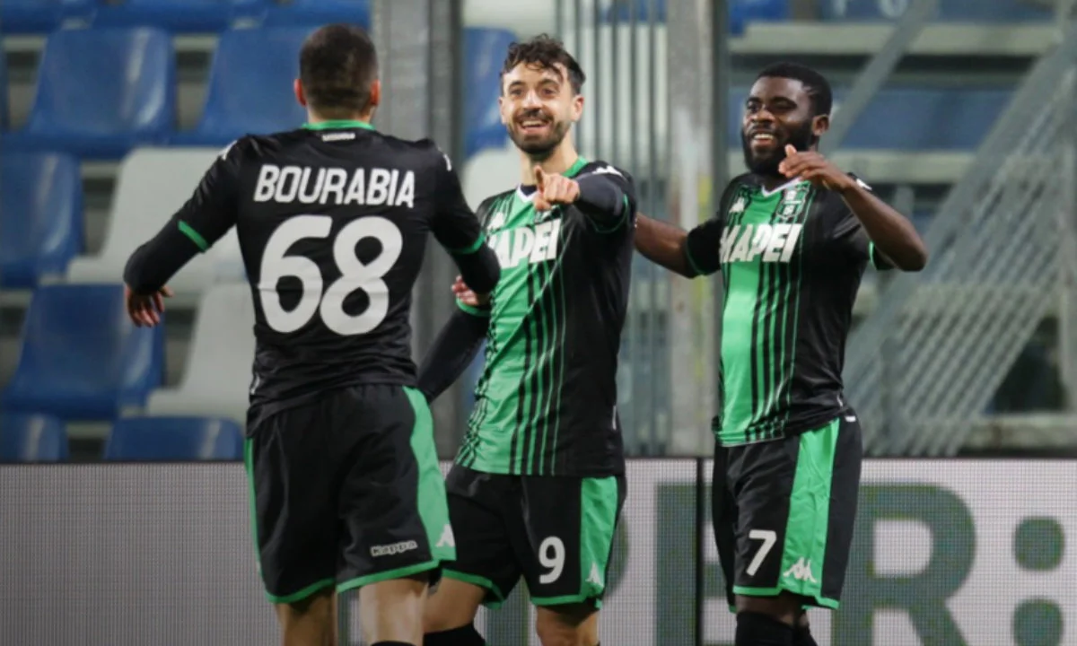 Σασουόλο – Μπρέσια 3-0: Με Καπούτο πρωταγωνιστή και τώρα... διακοπή (vids)