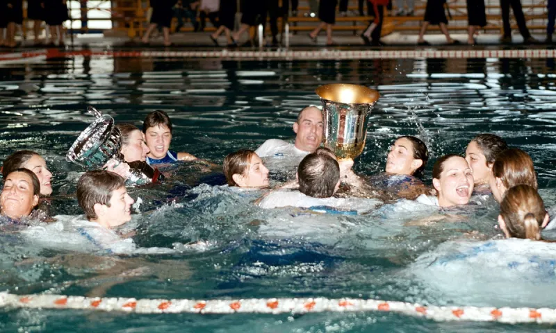 Η Γλυφάδα κατακτά το Κύπελλο Πρωταθλητριών και γράφει ιστορία (pics-vid)