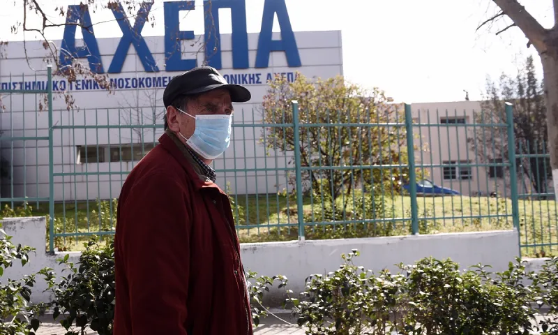 Κορονοϊός - Ελλάδα: Εξιτήριο παίρνουν τα δύο πρώτα κρούσματα (vid)