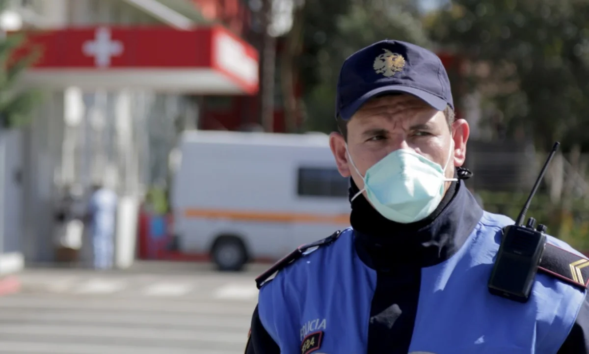 Κορονοϊός: Πάνω από 4.900 οι νεκροί! (vids)