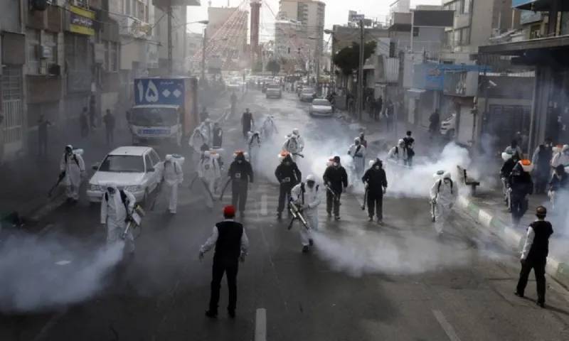 Κορονοϊός - Ιράν: Πάνω από 500 νεκροί, ο στρατός βγήκε στους δρόμους