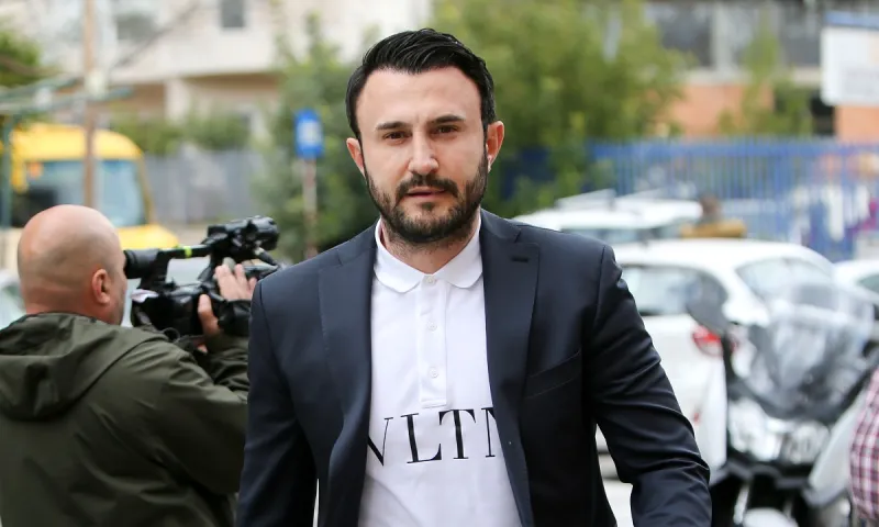 Άρης: Ψάχνει 3,5 μύρια ο Καρυπίδης και -ως τώρα- δεν τα βρίσκει!