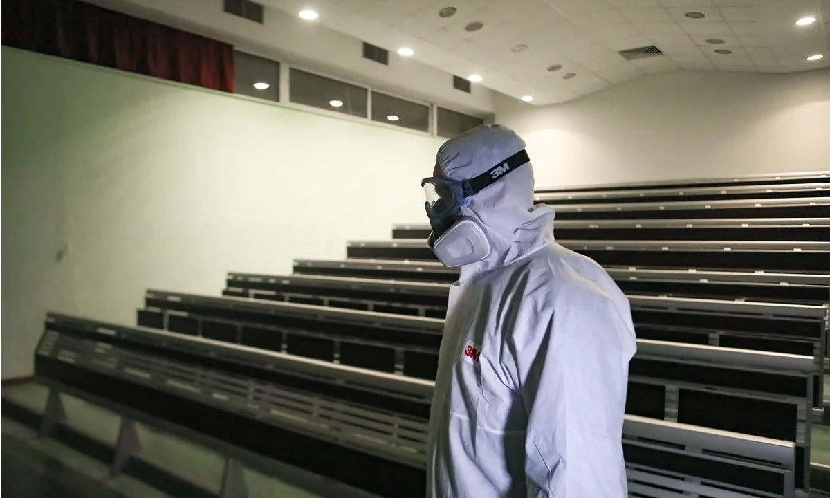 Κορονοϊός - Θεσσαλονίκη: Άνδρας σε καραντίνα, βγαίνει να ψωνίσει και λιποθυμάει!!! (vids)