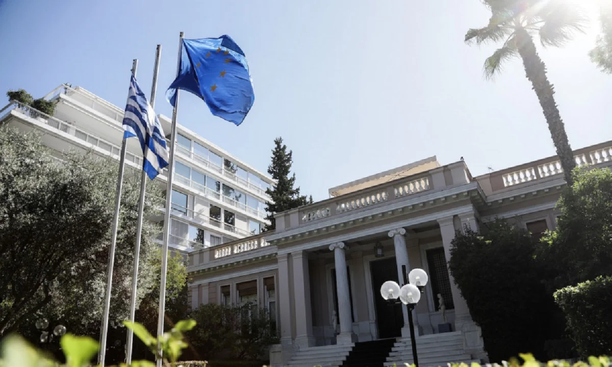 Κορονοϊός - Ελλάδα: Πρόστιμο 5.000 ευρώ σε όσους παραβιάζουν τα μέτρα