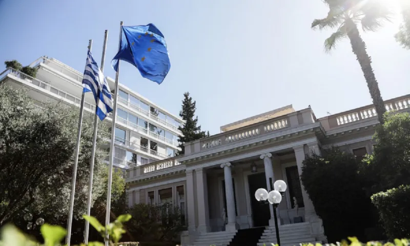 Κορονοϊός - Ελλάδα: Πρόστιμο 5.000 ευρώ σε όσους παραβιάζουν τα μέτρα