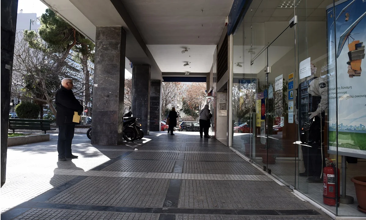 Κορονοϊός: Κλείνουν και τα εμπορικά καταστήματα -Όλα τα νέα μέτρα (vids)