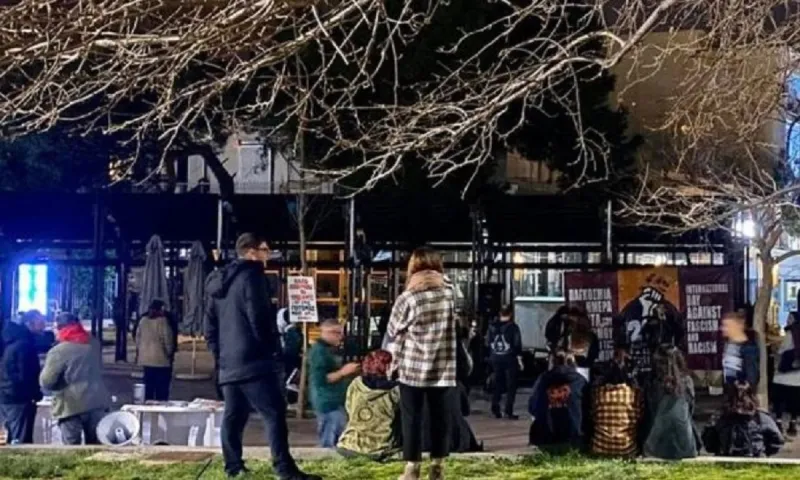 Βριλήσσια: Διευκρινήσεις και διάψευση από τον δήμαρχο για τη συναυλία (pic)