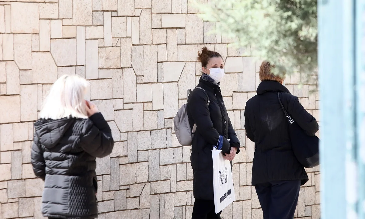 Κορονοϊός: ΣΟΚ! «Η πανδημία μπορεί να διαρκέσει μέχρι και 2 χρόνια»! (vids)