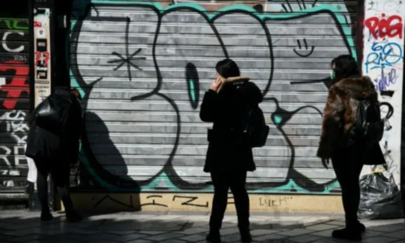 Κορονοϊός: Κανένα βοήθημα σε όσους απολύουν εργαζόμενους