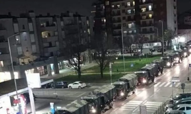 Κορονοϊός - Ιταλία: Σοκ, στρατιωτικό κομβόι μεταφέρει νεκρούς στο Μπέργκαμο!