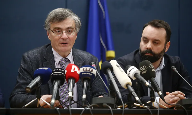 Τσιόδρας: «Σημαντικό! Ο πυρετός είναι η άμυνά μας στον ιό» (vid)