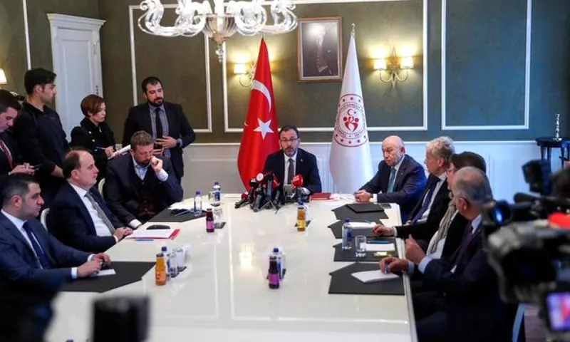 Οριστικό: Πρωταθλήματα τέλος σε Τουρκία και Σλοβενία