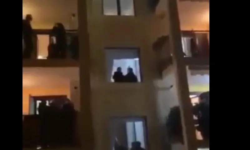 Κορονοϊός: Καραντίνα στα Φιλαδέλφεια και μόνο ΑΕΚ! (vid)