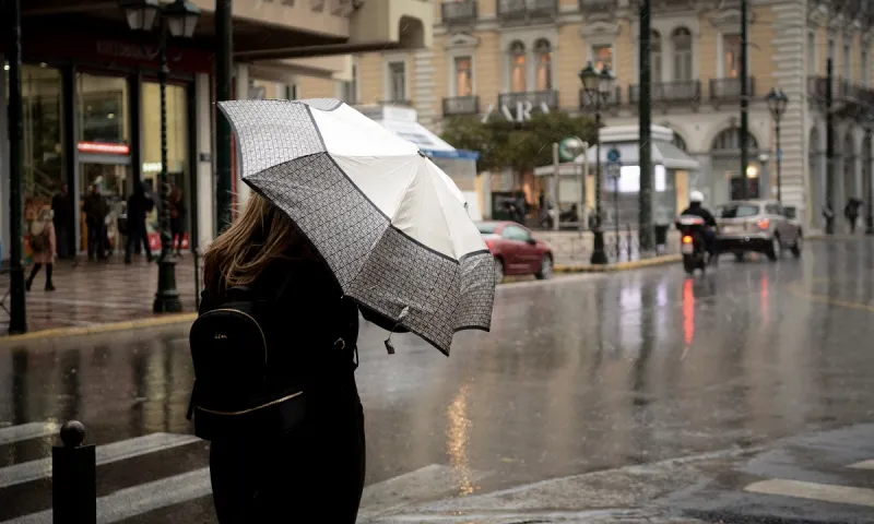 Καιρός 22/3: Τοπικές βροχές, μεμονωμένες καταιγίδες (vid)