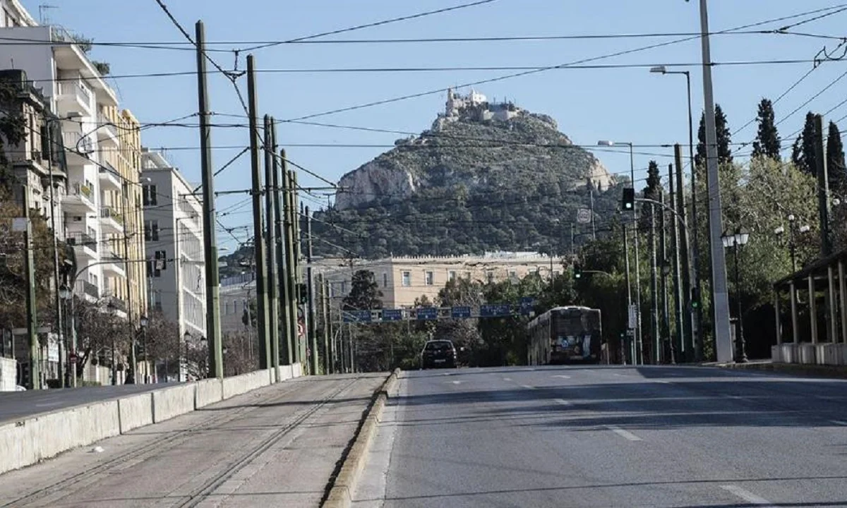 Απαγόρευση κυκλοφορίας: 18 σημαντικές ερωτήσεις και απαντήσεις για την ισχύ του μέτρου
