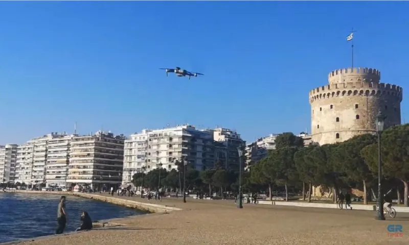 Κορονοϊός - Απαγόρευση κυκλοφορίας: Ελικόπτερα, drone, έλεγχοι σε δρόμους και διόδια