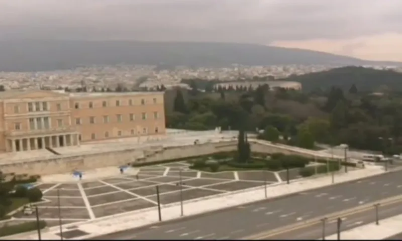 Αθήνα - Θεσσαλονίκη: Πόλεις - φαντάσματα! (vid)