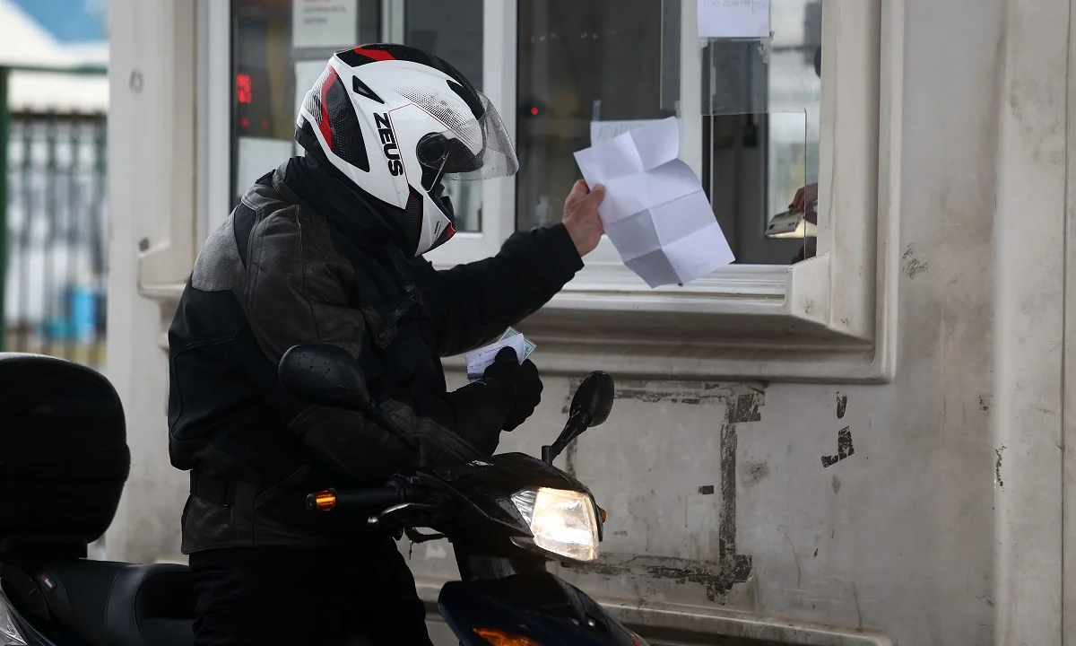 Απαγόρευση κυκλοφορίας: Το απίθανο ποσό που θα διατεθεί στην υγεία από τις παραβάσεις!