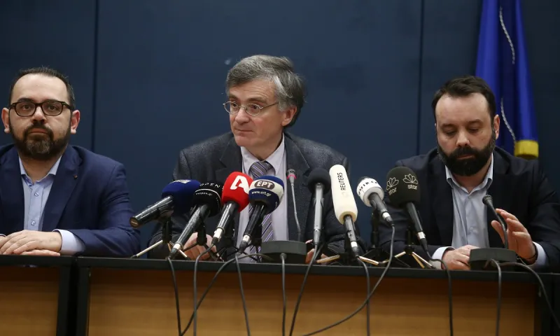 Κορονοϊός - Τσιόδρας: «74 νέα κρούσματα, 28 νεκροί, 4 αποσωληνώθηκαν»