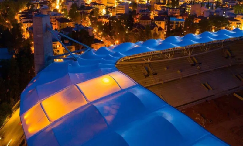 «Αγιά Σοφιά»: Φωτισμένη από ψηλά είναι μαγεία (pic)