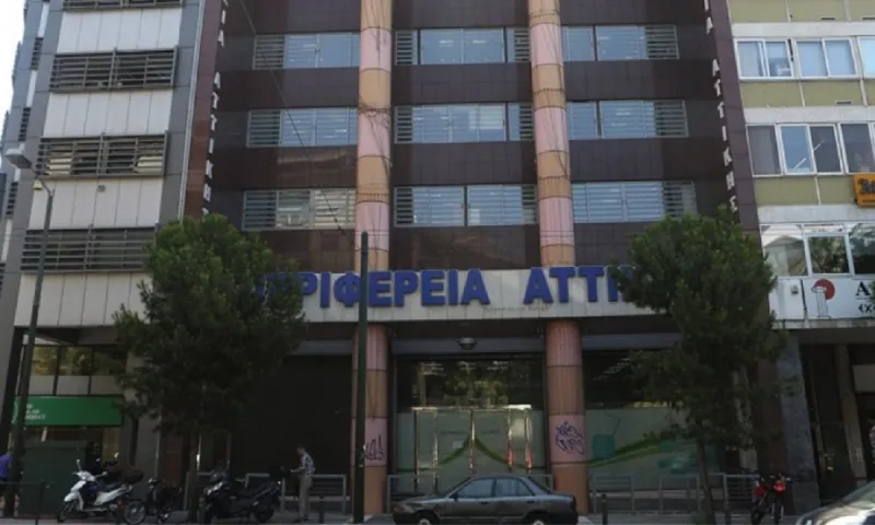 Περιφέρεια Αττικής: Στο 1110 πληροφορίες σε συγγενείς και ασθενείς με άνοια