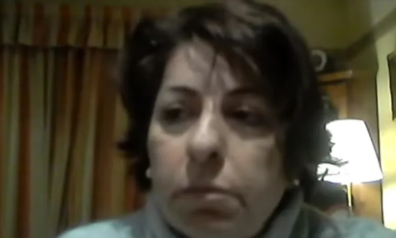 Η Κύπρια πεθερά που έγινε Viral: «Ο γιος μου σε ευπαθή ομάδα γιατί η νύφη μου είναι άχρηστη!» (vids)
