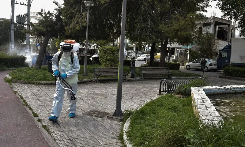 Κορονοϊός: Σε καραντίνα δομή προσφύγων στη Ριτσώνα - 20 κρούσματα (vids)