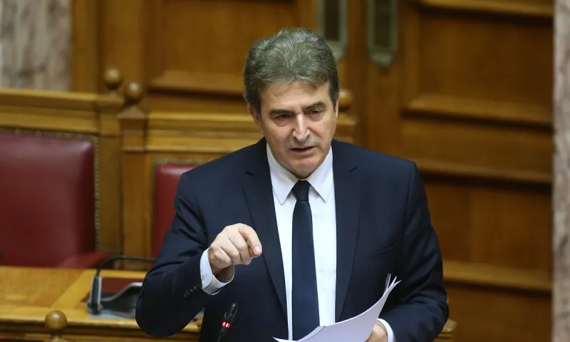 Κορονοϊός: Αυτό είναι το sms που έστειλε ο Χρυσοχοΐδης στα κινητά των αστυνομικών (pic)