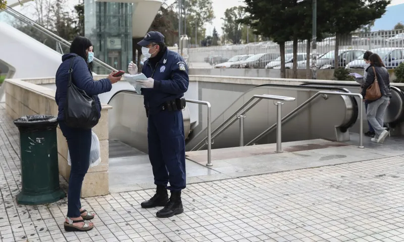 Κορονοϊός - παραβάσεις: Πάνω από 22.000 τα πρόστιμα που έχουν επιβληθεί (vid)