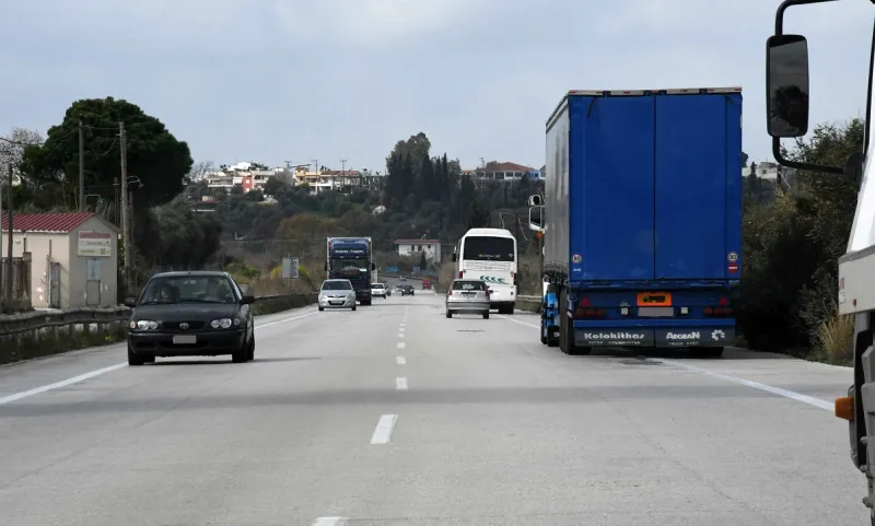 Ασπρόπυργος: Οδηγός νταλίκας βρέθηκε νεκρός μετά από άγρια ληστεία (vid)
