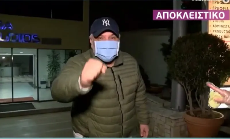 Κι άλλη απάντηση του Αρναούτογλου στον Κανάκη, αυτή τη φορά με μάσκα! (vid)